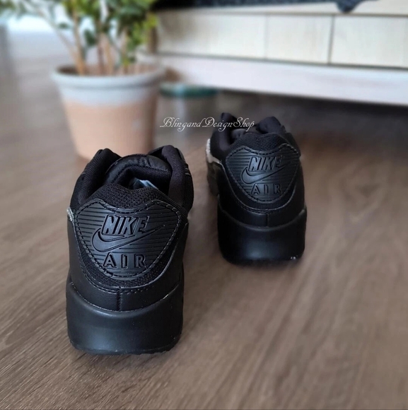 Bling Nike Air Max 90 Women's Leather Black Shoes Customized with Crystals - Picture 5 of 7